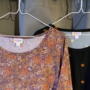 988 - 2 LuLaRoe Julia Dresses (Bundle)